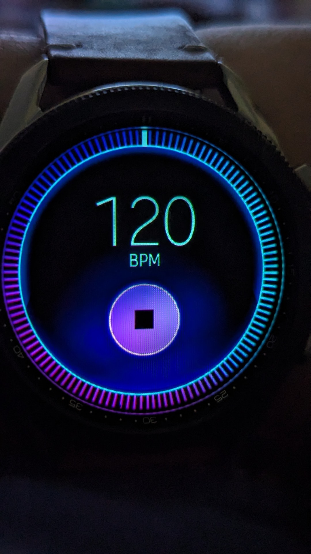 6 Types of Useful Smartwatch Interactions